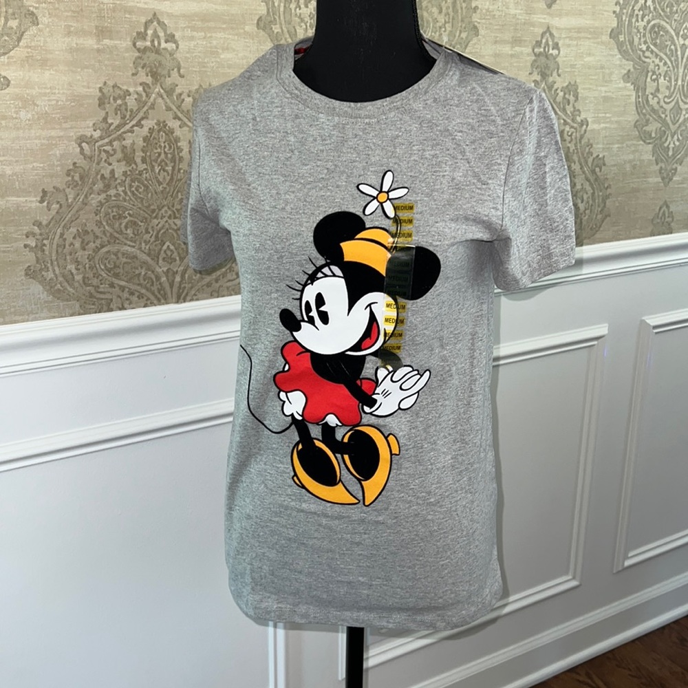 Disney Minnie Mouse tshirt in Medium and Large NWOT